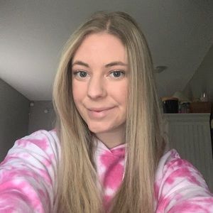 Meet your Posher, Tess